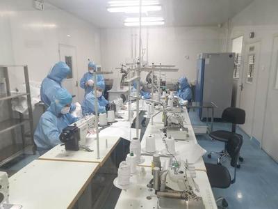 跨界馳援，使命必達(dá) 昌平眼科企業(yè)轉(zhuǎn)產(chǎn)防護(hù)服，彰顯責(zé)任擔(dān)當(dāng)